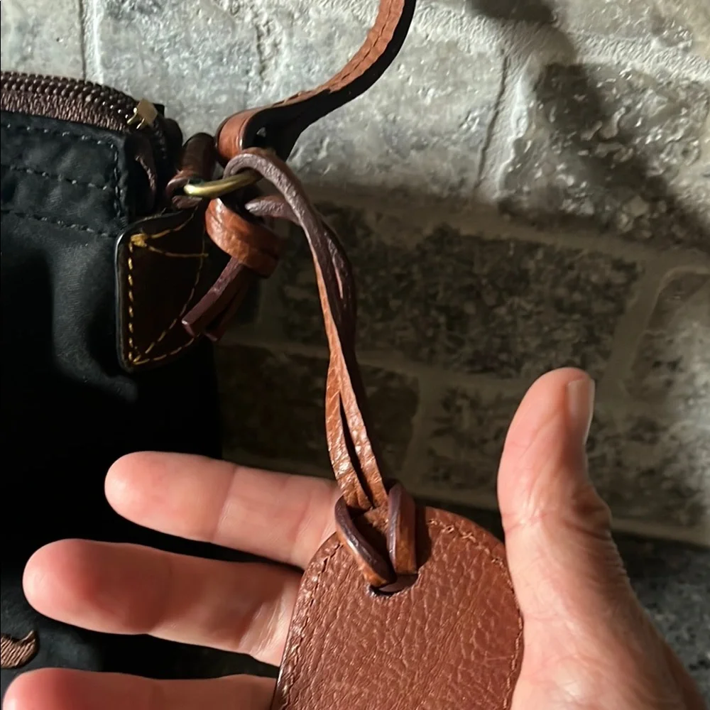 Dooney & Bourke Black Handbag with Brown Leather Strap and Hot Pink Interior - Picture 6 of 16